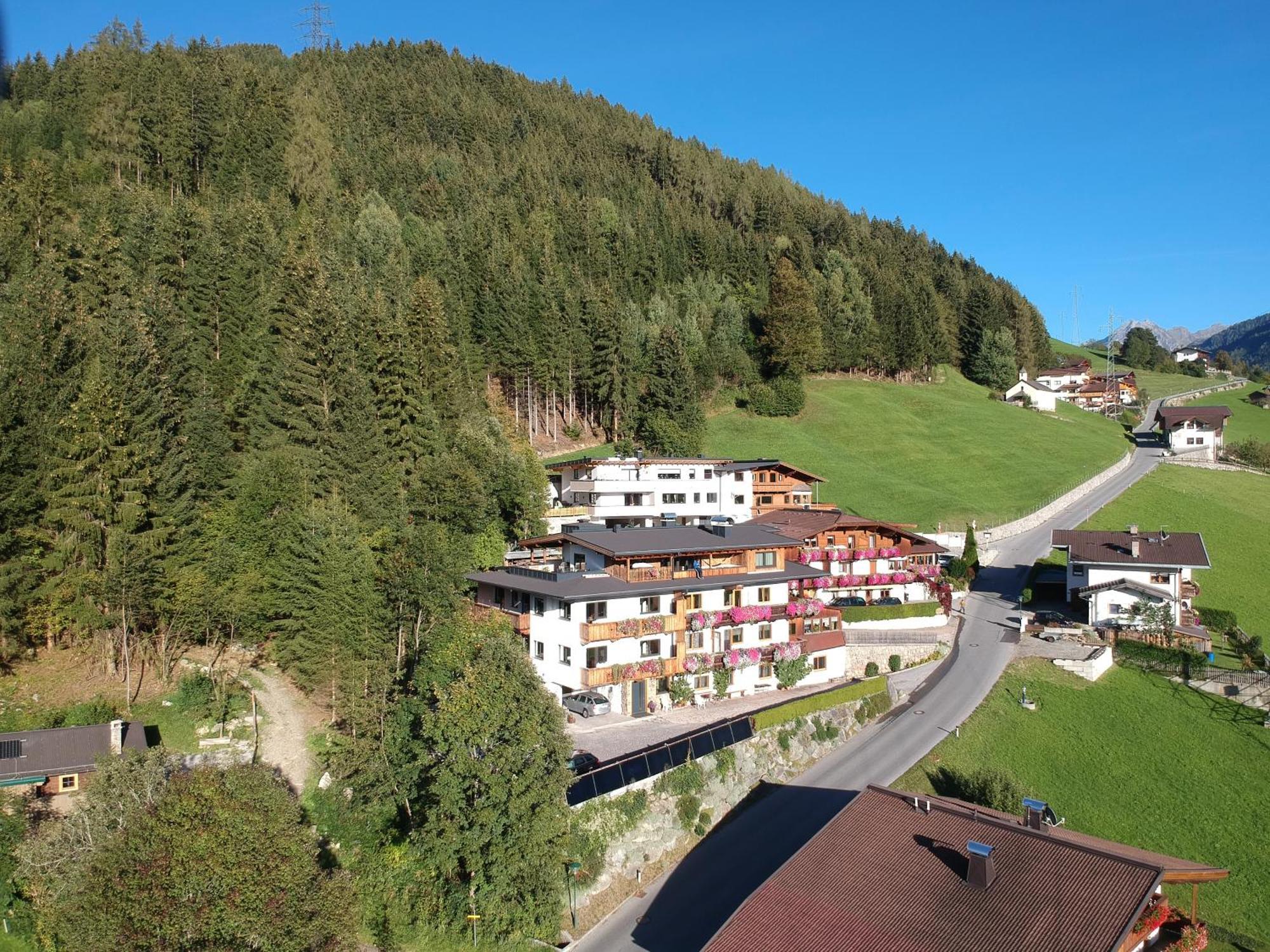 Sunside Apartment Zell am Ziller Exterior photo